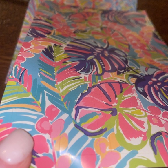 lilly pulitzer back to school pencil bag - Picture 5 of 6